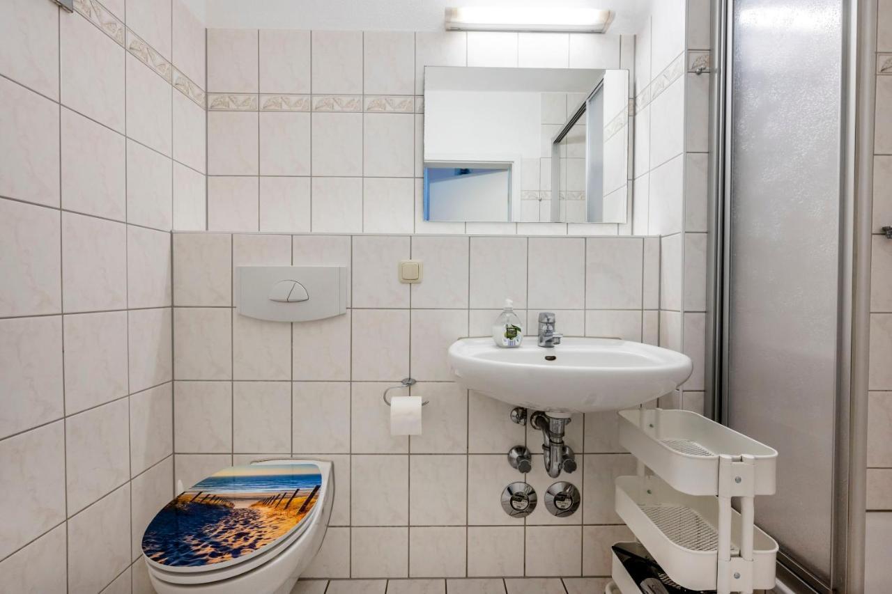 Residenz Am Strand Wohnung 1-17 Цингст Екстериор снимка